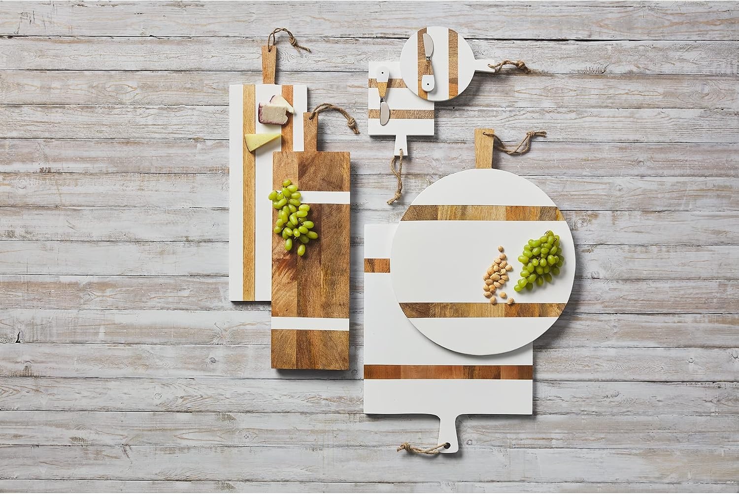 image:imageMud Pie Wooded Square BoardWhite 23 14 x 16 34