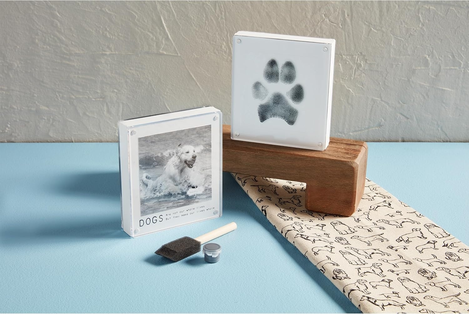 image:imageMud Pie Acrylic Paw Print Frame 5 12 x 5